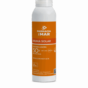 Spray solar ultraligero de alta protección y rápida absorción para el cuidado de niños y adultos.
